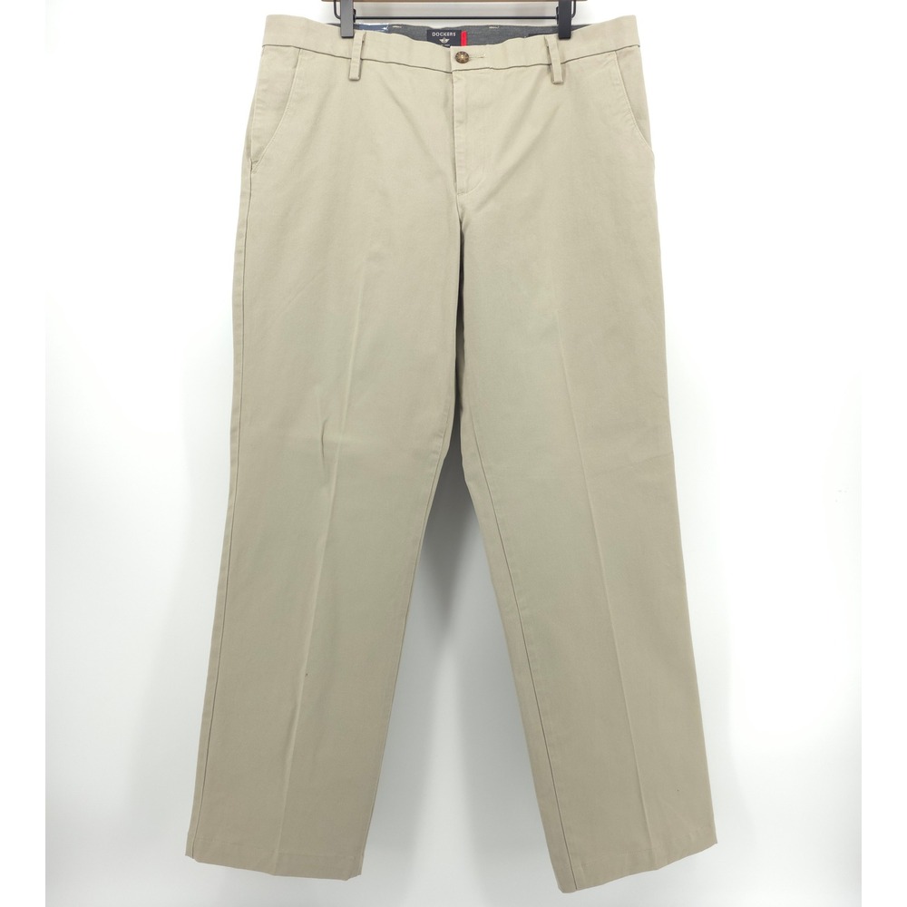 Dockers Workday Khaki Mens Pants 38x32 Tan Smart 360 Flex Classic Fit - NWT